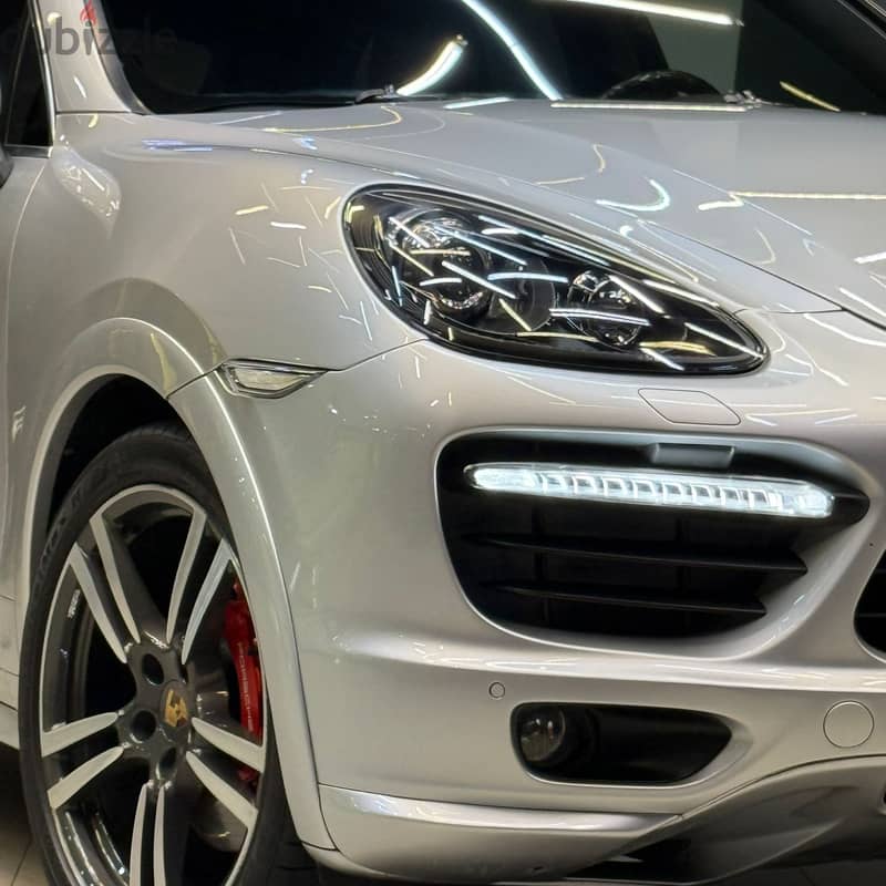 Porsche Cayenne GTS 2014 2