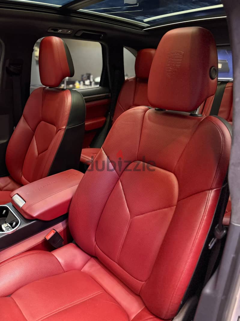 Porsche Cayenne GTS 2014 6