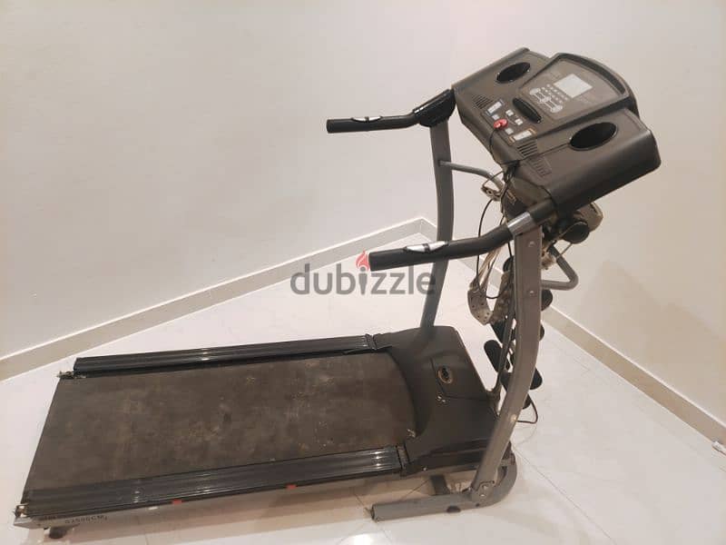 Foldable Treadmill with Massager belt 2