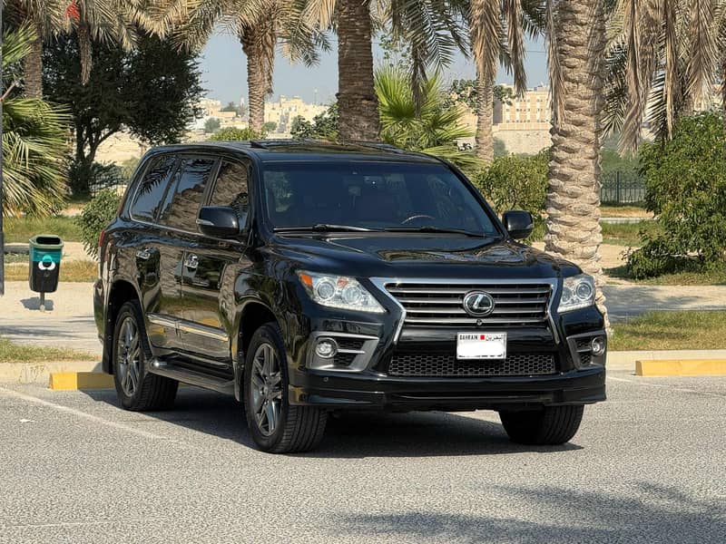 Lexus LX 570S 2014 Black 0