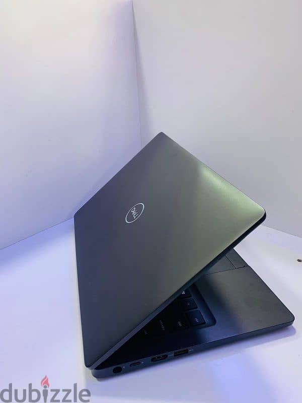 Dell Latitude 5300 2