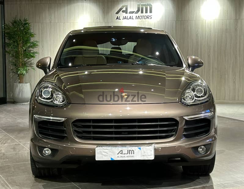 Porsche Cayenne 2016 model FOR SALE 1