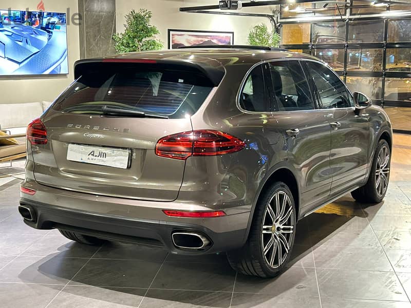 Porsche Cayenne 2016 model FOR SALE 4