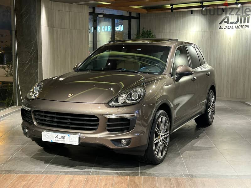 Porsche Cayenne 2016 model FOR SALE 11