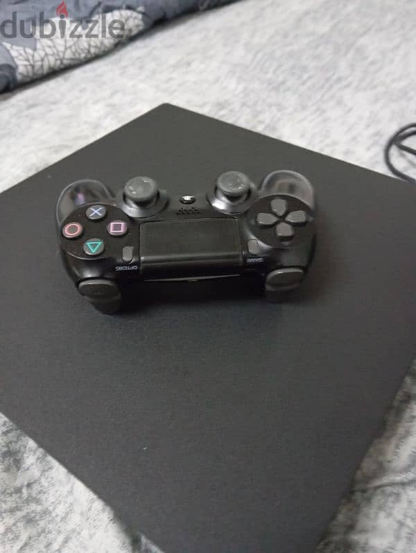 PS4 pro 1 tb 3