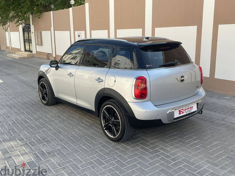 2012 model Minicooper Countryman 2