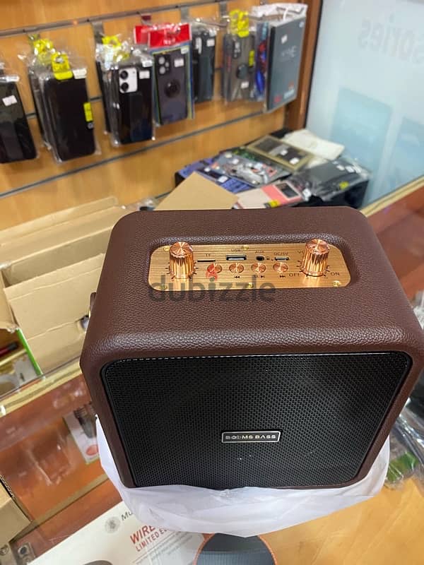 BOMS BASS PORTABLE KARAOKE SPEAKER 2