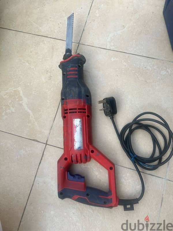 Excellent condition cutter 8