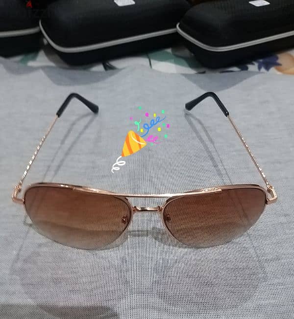 women sunglasses are available 8