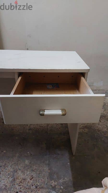 Study table white for sale 2