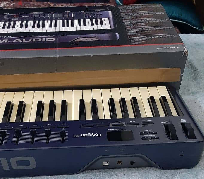 M-AUDIO MIDI KEYBOARD AUDIO STUDIO OXYGEN 49KEY FOR SALE 9