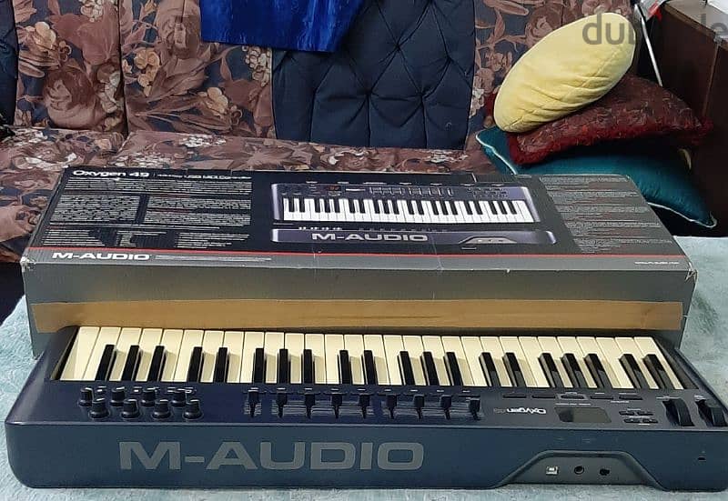 M-AUDIO MIDI KEYBOARD AUDIO STUDIO OXYGEN 49KEY FOR SALE 10