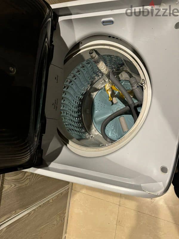 Samsung washing machine used like new 3