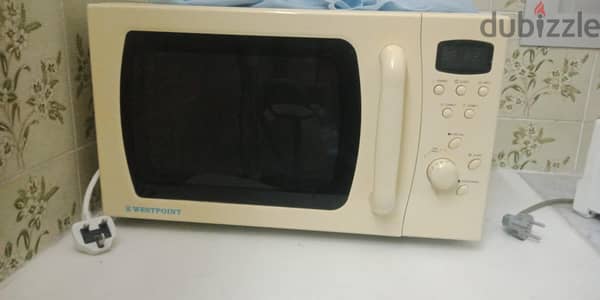 Used Microwave Oven