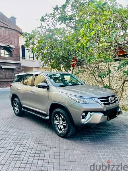 Toyota Fortuner 2019 0