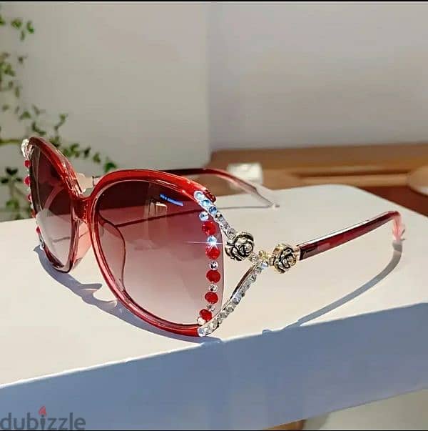 Sunglasses for men and women ۔ 4