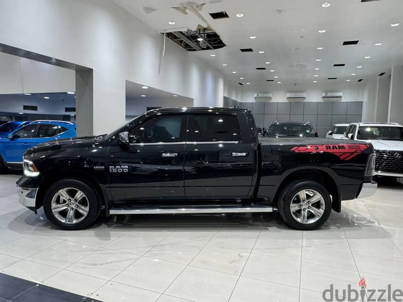 Dodge Ram SLT 2016 Black 2