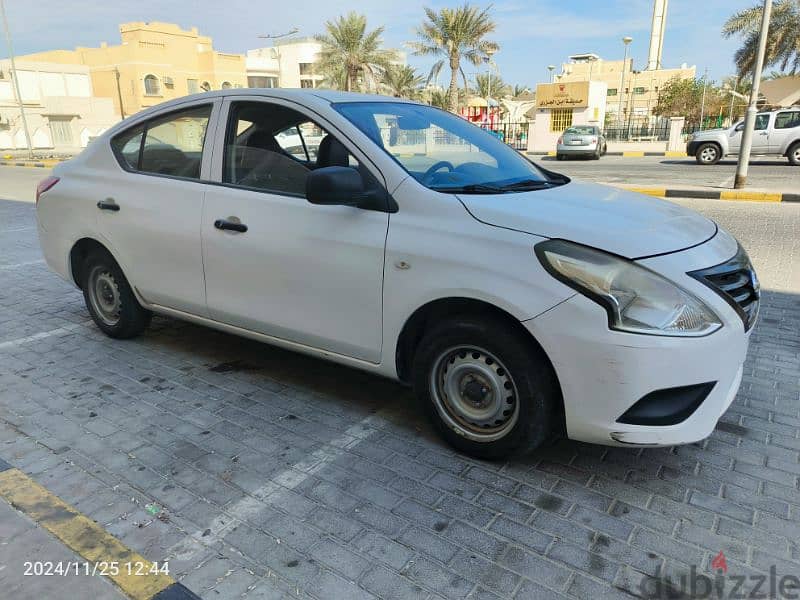 Nissan Sunny 2016 3