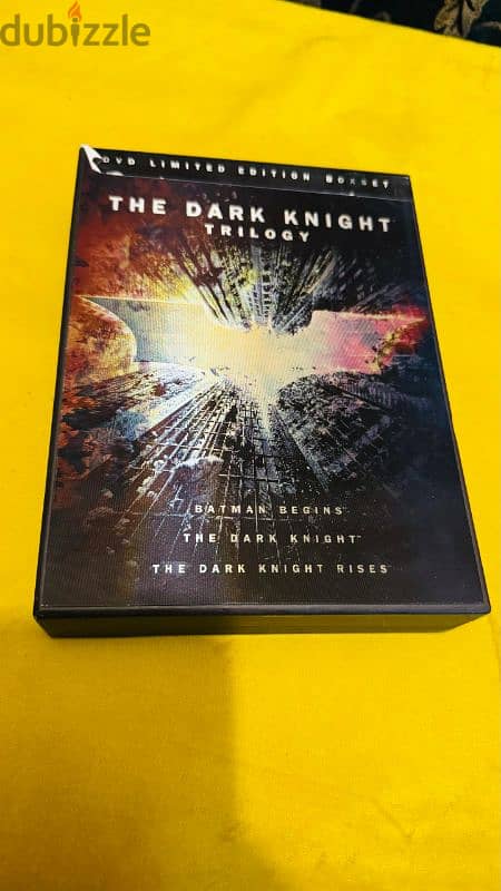 dark knight trialogy DVD set 0