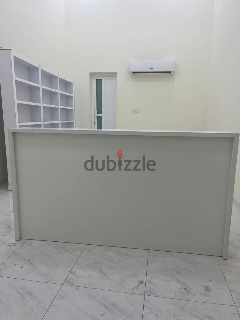 Urgent Sale- Reception Desk 0