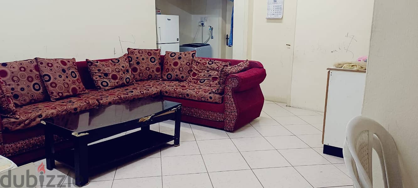 Fully furnished flat for rent in Gudaibya 0