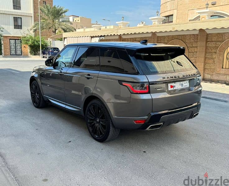 2019 model Range Rover Sport 4