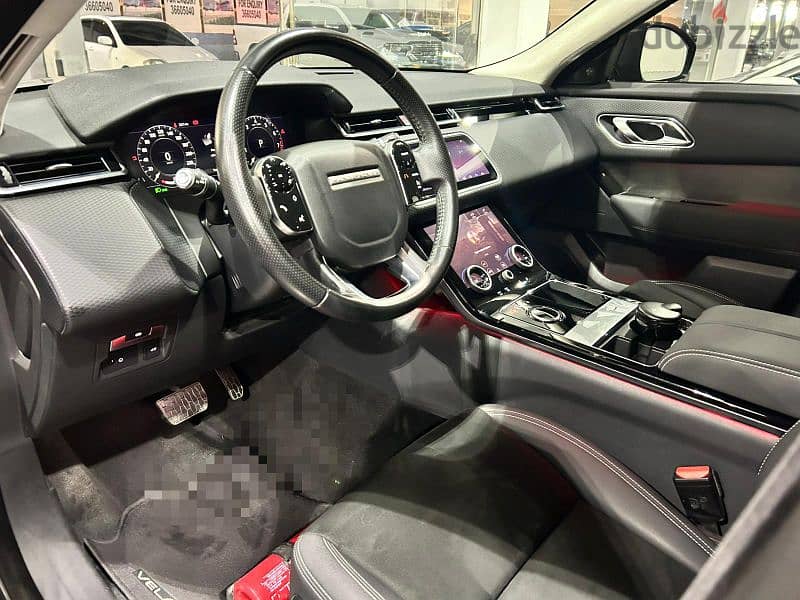 Range Rover Velar 2018 P250 R Dynamic Agent Maintained 4