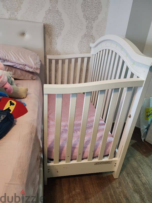 Baby Side Crib 3