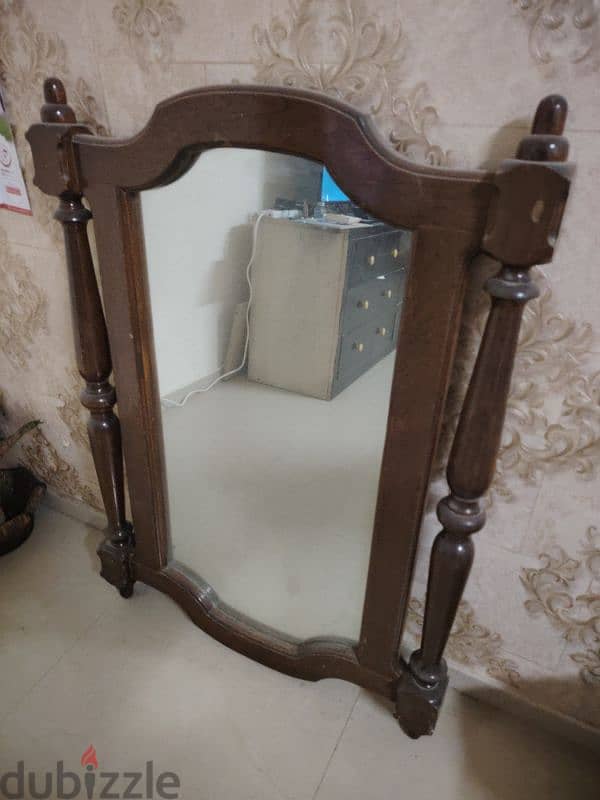 Antique wall Mirror 0