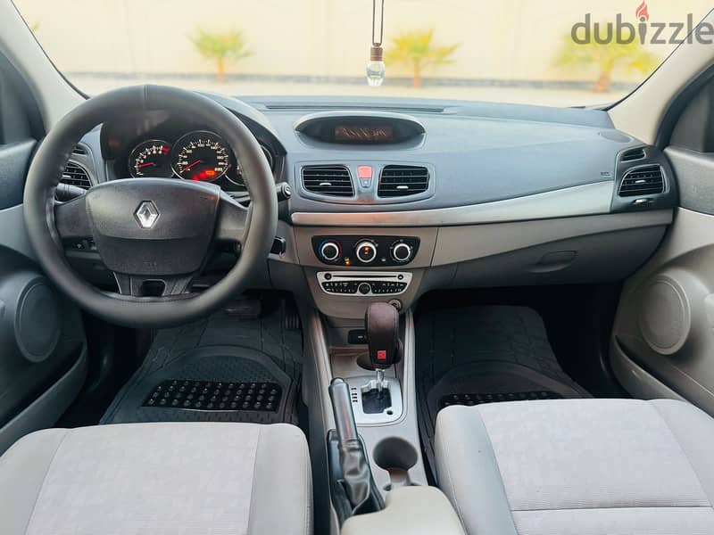 Renault Fluence 2013 4