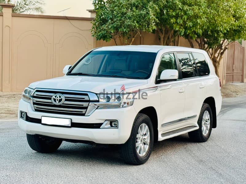 Toyota Land Cruiser V6 2020 2