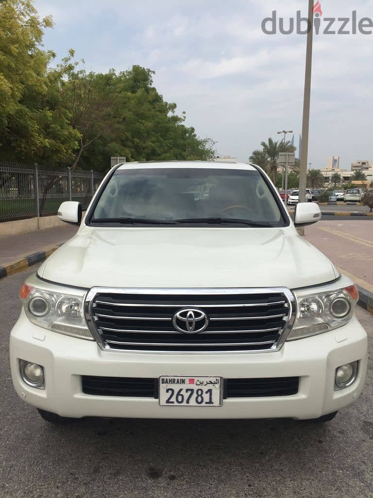 Accident Free Toyota Land Cruiser 2013, low mileage. 0