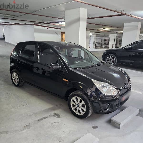 Ford Figo Hatchback 2