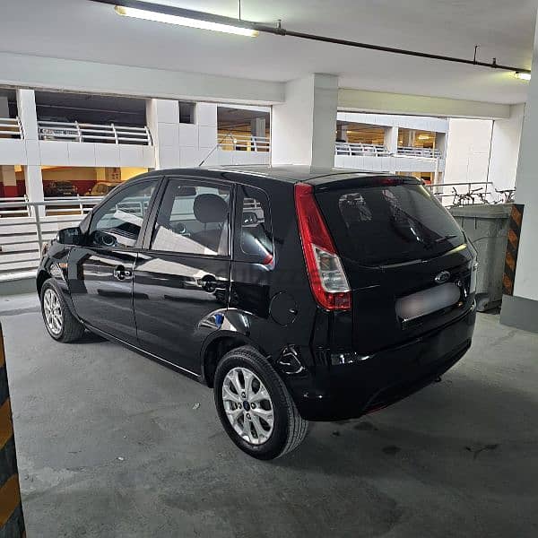 Ford Figo Hatchback 4