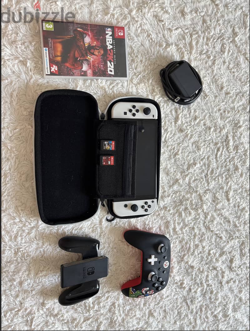 Nintendo Switch OLED Bundle 0