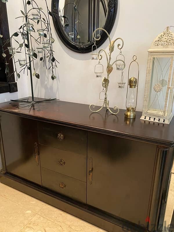 very good condition sideboard 2