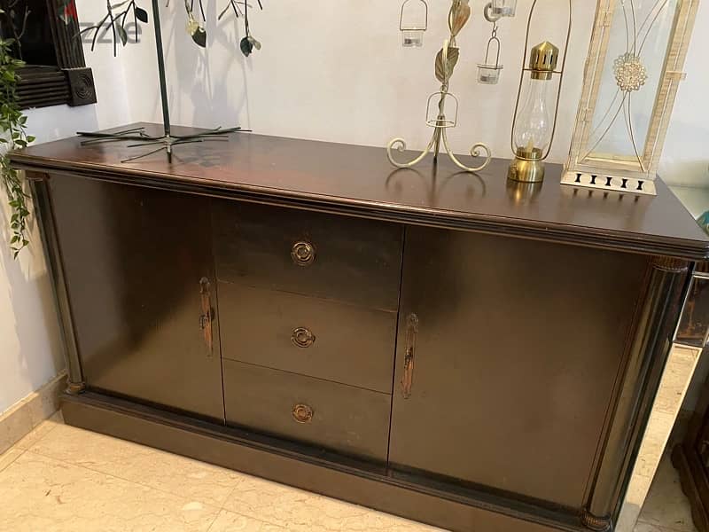 very good condition sideboard 3