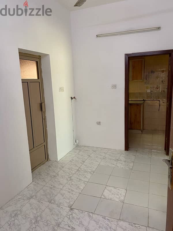 flat for rent in Muharraq 1