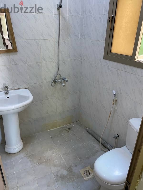 flat for rent in Muharraq 4