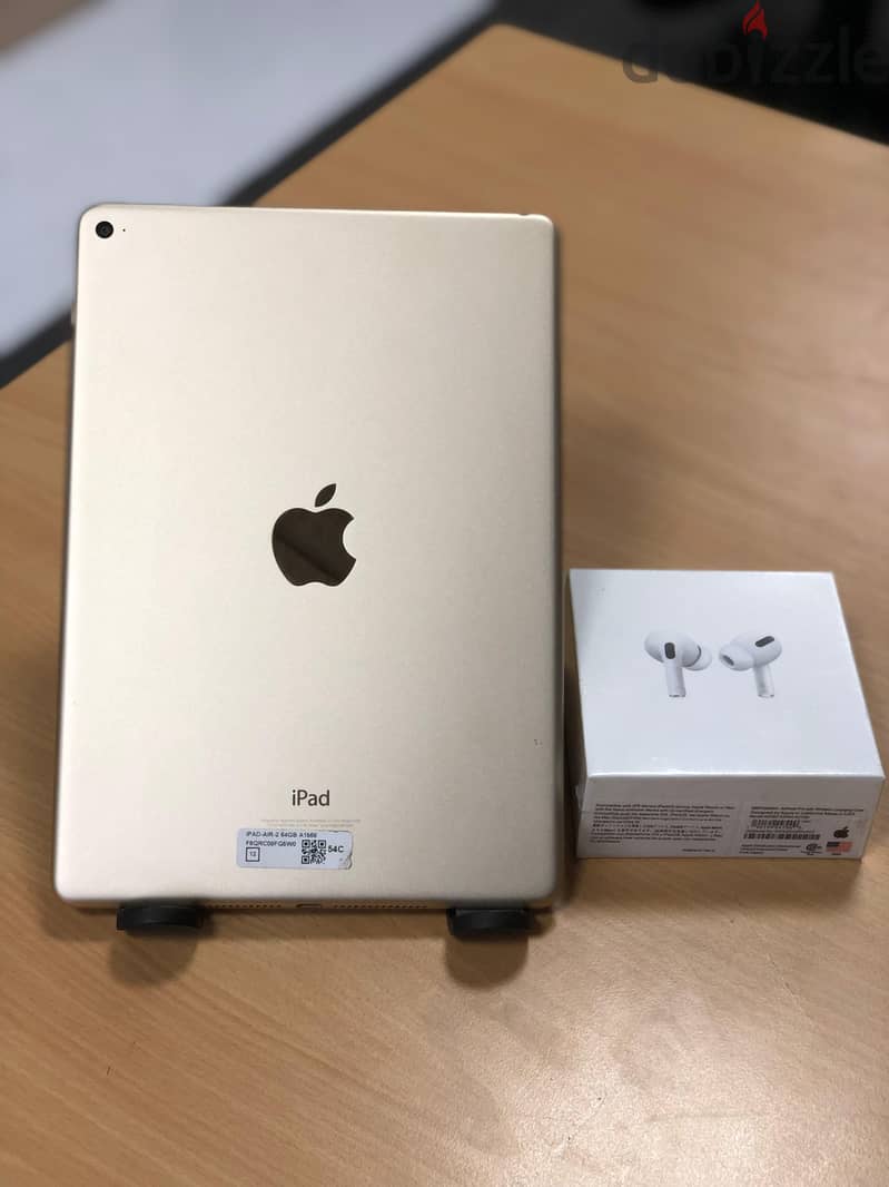 Apple iPad Air2 64 GB Storage Rose Gold 9.7"Display 0