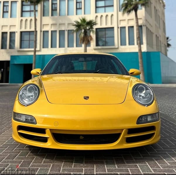 Porsche Carrera 911 2005 4