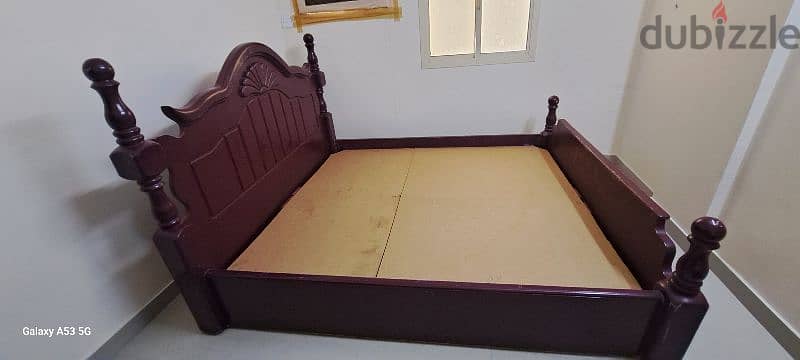 bed king size 200 ×180cm 0