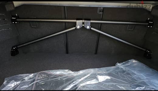 Vw Golf R GTI ecs strust BAR carbon fiber