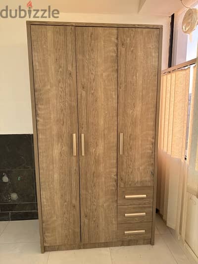 Wooden Wardrobe Almara