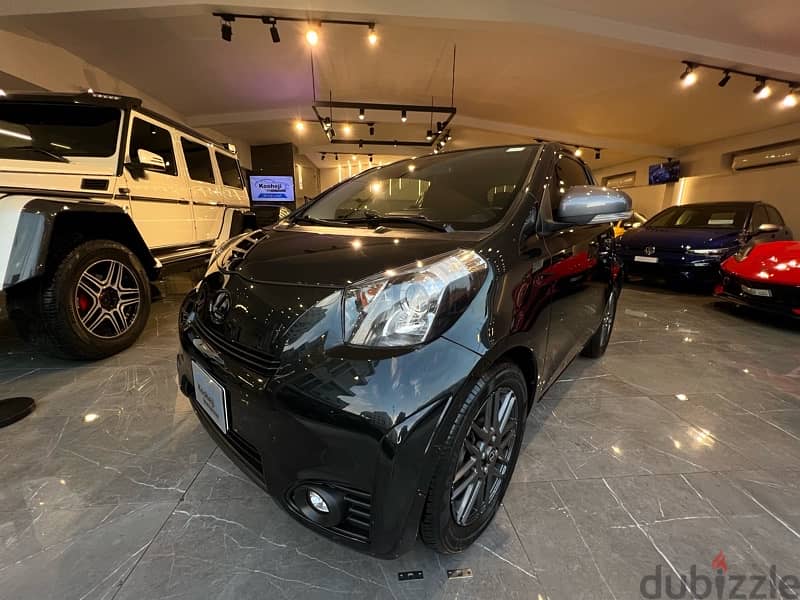 Toyota IQ 2012 18