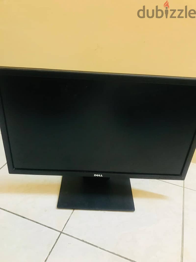 Dell i7 8th Gen, 500GB SSD , 16 GB RAM, &24'' LED monitor 3