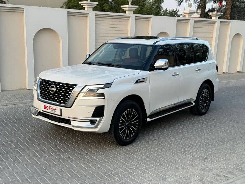 2022 Nissan Patrol platinum 0