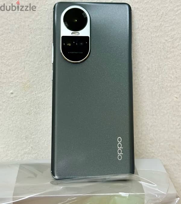 Oppo Reno 10 g. 5G. Ram 8gb storage 256gb 1