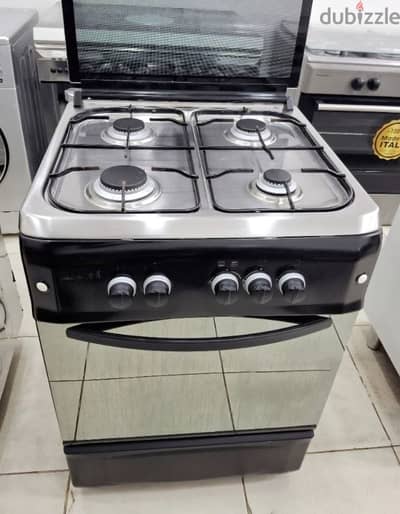 4 Burner 60x60 (USED) Good Working Condition Delivery Available