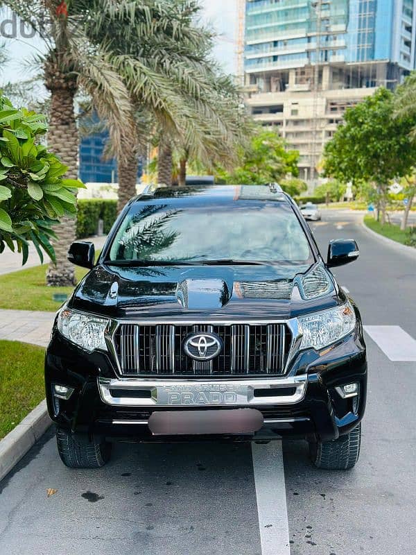 TOYOTA LAND CRUISER PRADO V6 4WD (4×4) 2023 model. 7 seater 2